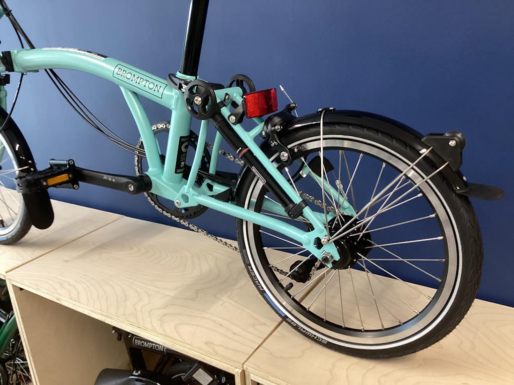 Brompton 2025 C Line Mk6 (12-speed) High Turkish Green
