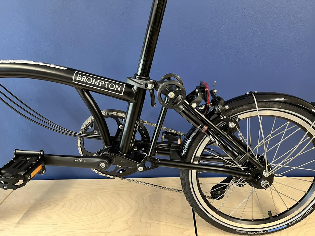 Brompton 2025 C Line Mk6 (12-speed) High Black