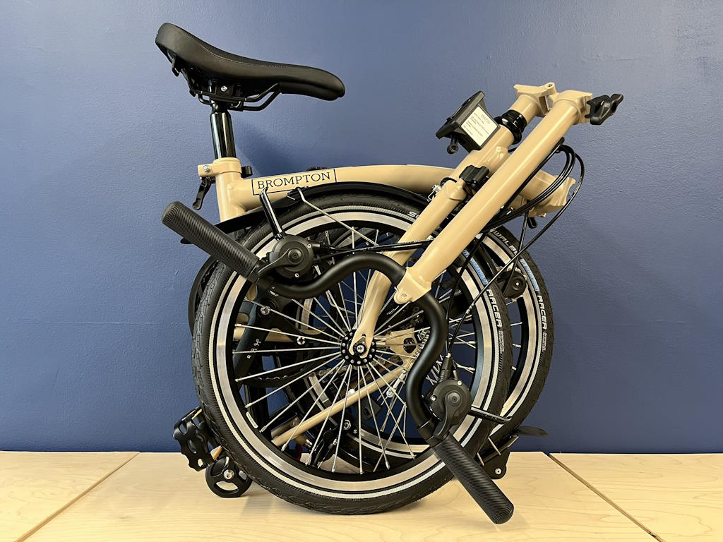 Brompton 2025 C Line Mk6 (12-speed) High Dune Sand