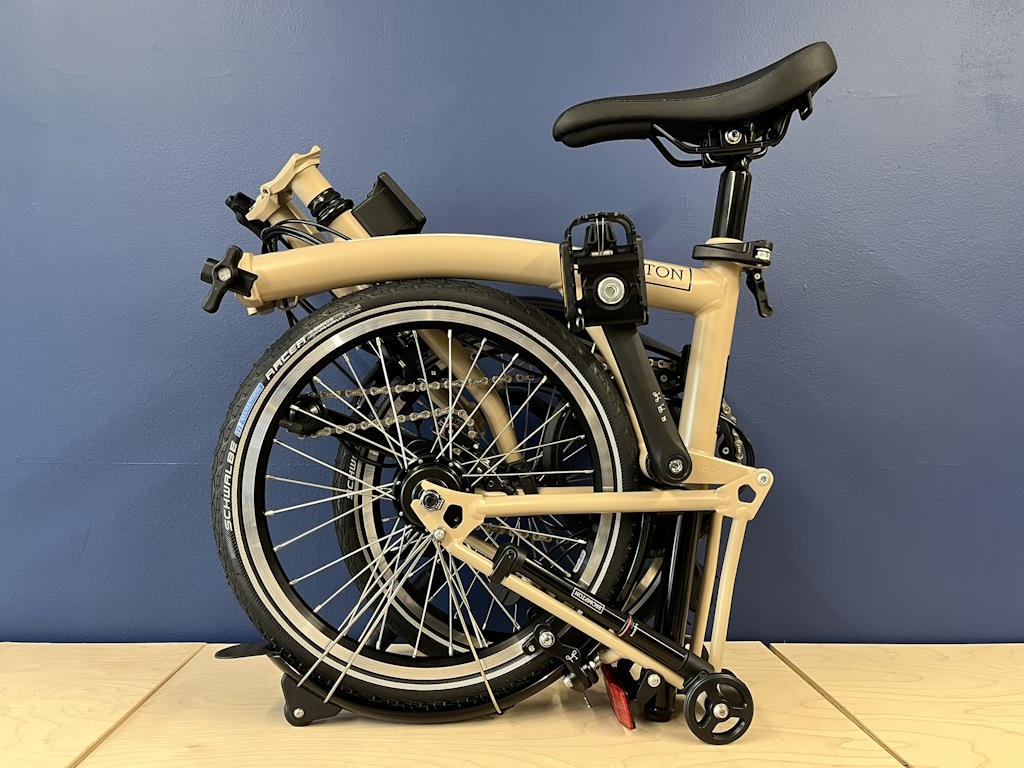 Brompton 2025 C Line Mk6 (12-speed) High Dune Sand
