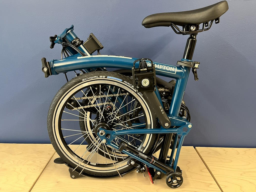 Brompton 2025 C Line Mk6 (12-speed) High Ocean Blue