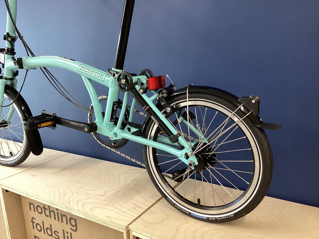 Brompton 2025 C Line Mk6 (12-speed) High Turkish Green