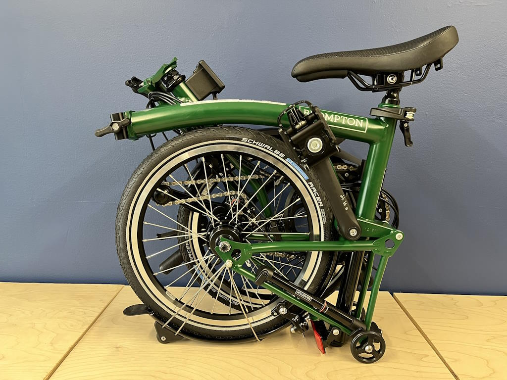 Brompton 2025 C Line Mk6 (12-speed) Low Racing Green