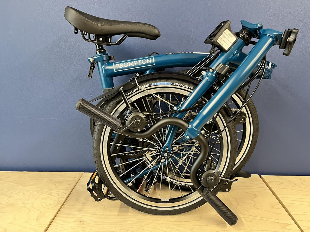 Brompton 2025 C Line Mk6 (12-speed) Mid Ocean Blue