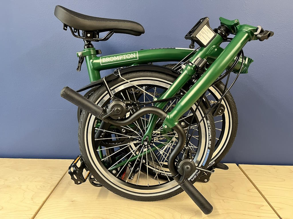 Brompton 2025 C Line Mk6 (12-speed) Mid Racing Green