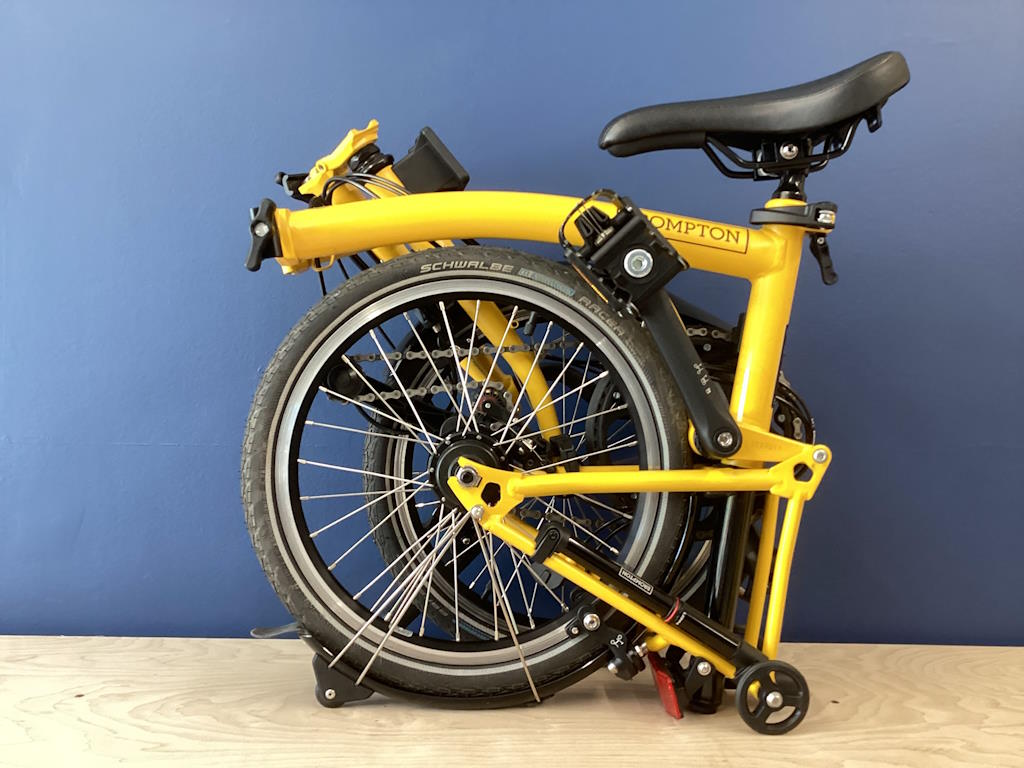Brompton C Line 12-speed Mid Bumblebee Yellow - Demo