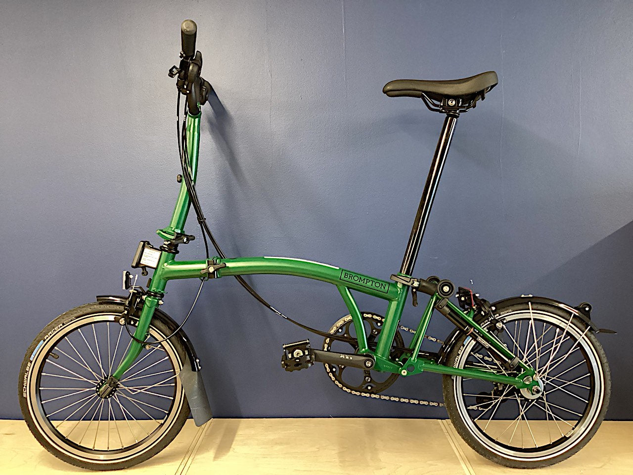 Brompton 2025 C Line Explore Mid Racing Green