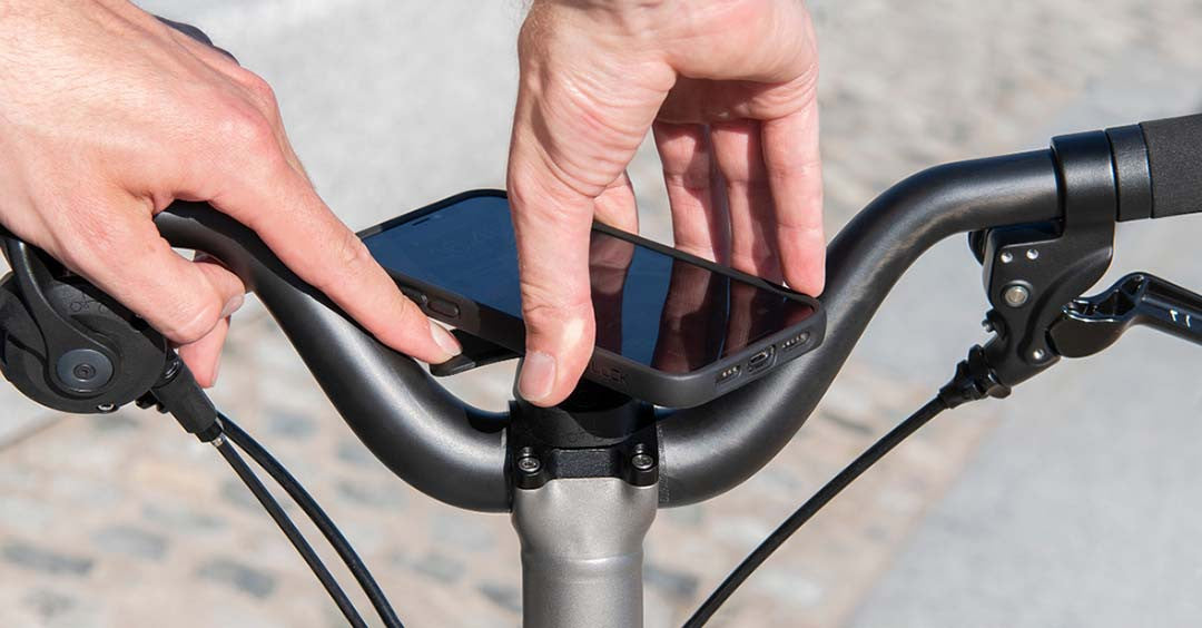 Brompton Phone Mount for T & P Line with Universal Adaptor