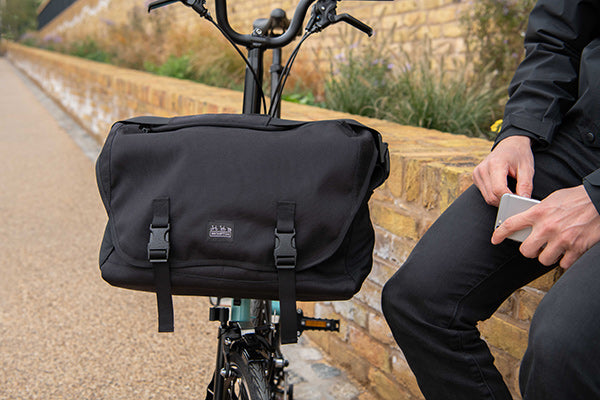 Brompton Metro Messenger L Bag