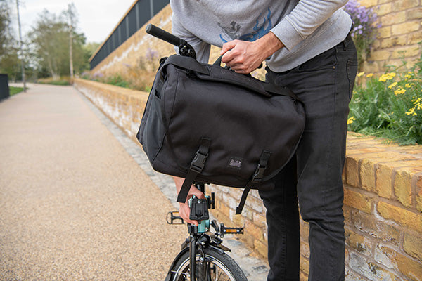 Brompton Metro Messenger L Bag